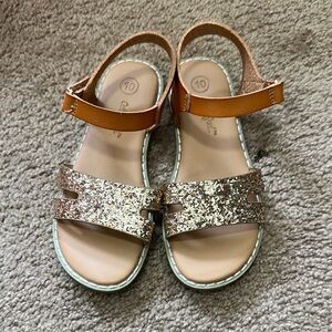 Kids Glitter Sandals - Tan and Gold